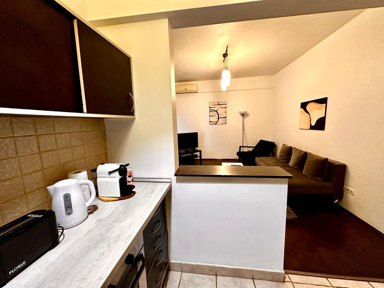 Conta Apartment Bukarest Eksteriør billede