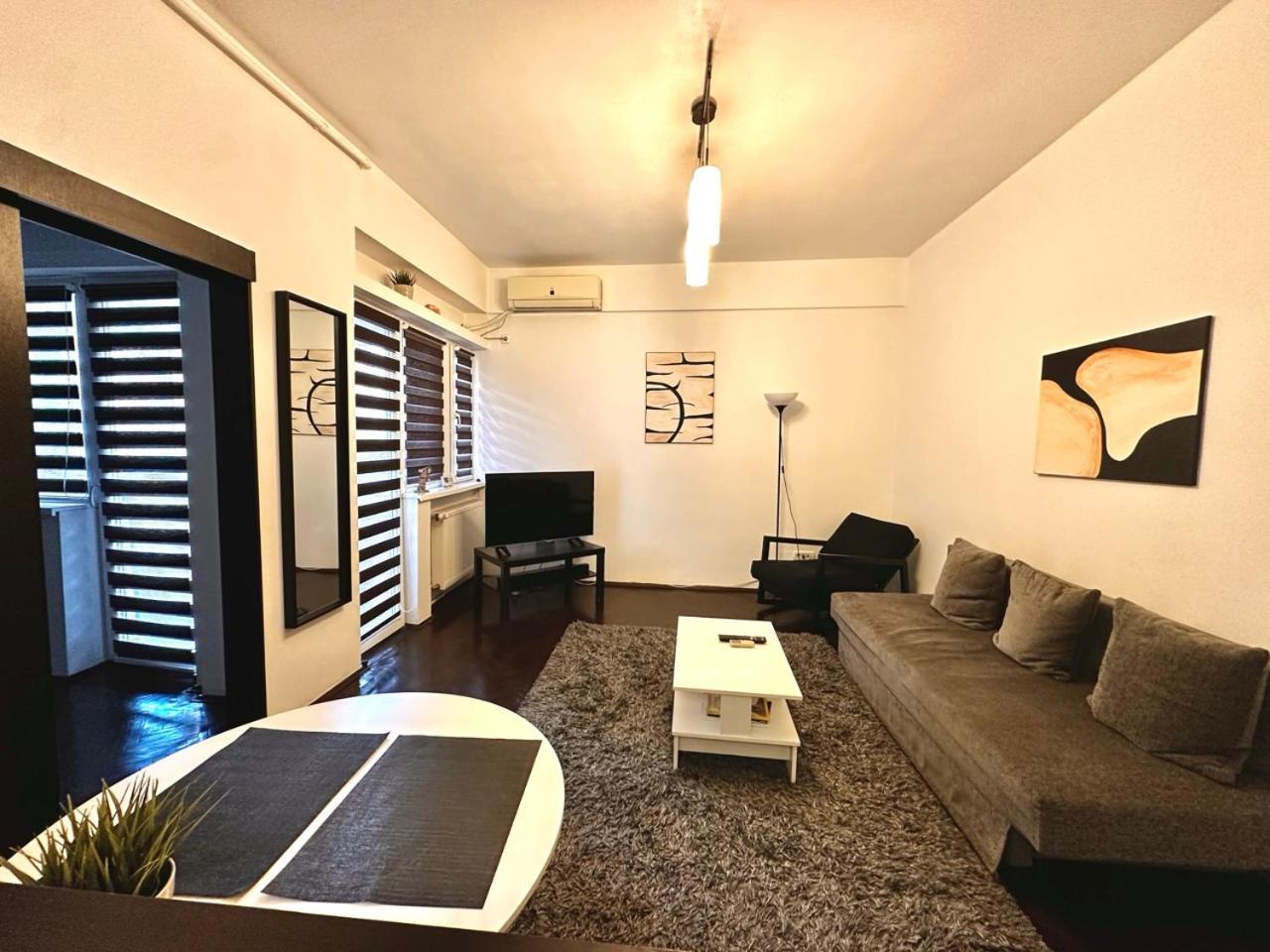 Conta Apartment Bukarest Eksteriør billede